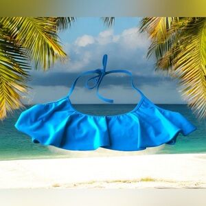 ⭐️ Blue swimsuit top. Medium. Victoria’s Secret. Gently used.